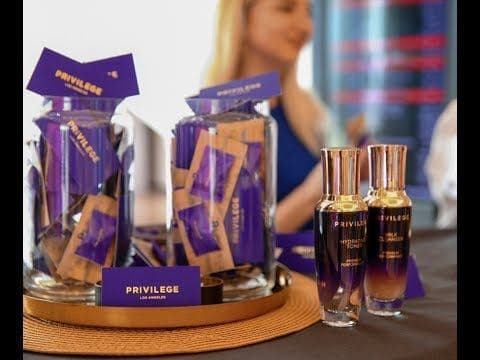 Privilege Peeling do twarzy - miniatura 2